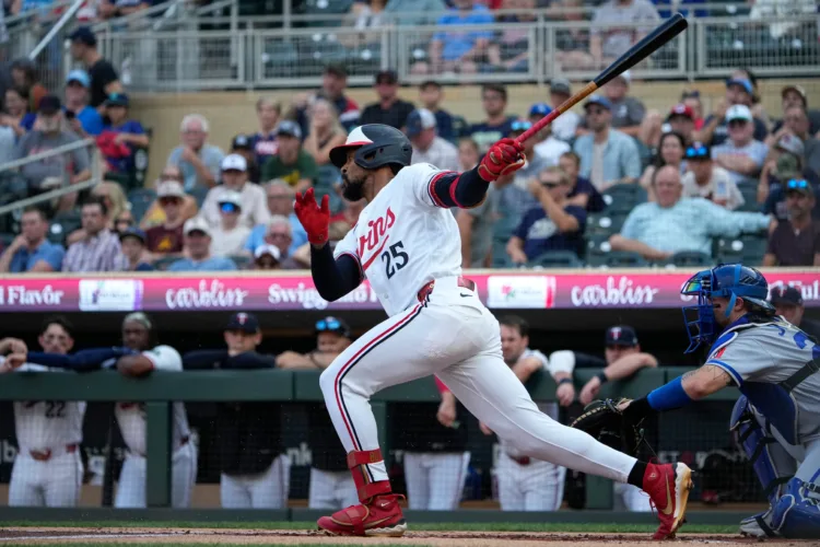 Twins bring Buxton back from IL